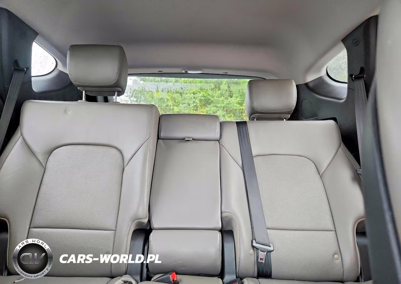 2017 Hyundai Santa Fe Sport 2.4L VIN:5NMZUDLB3HH013952 - 10