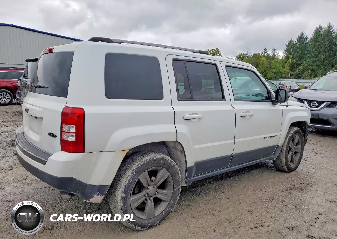 2016 Jeep Patriot Sport VIN:1C4NJRBB9GD613761 - 3