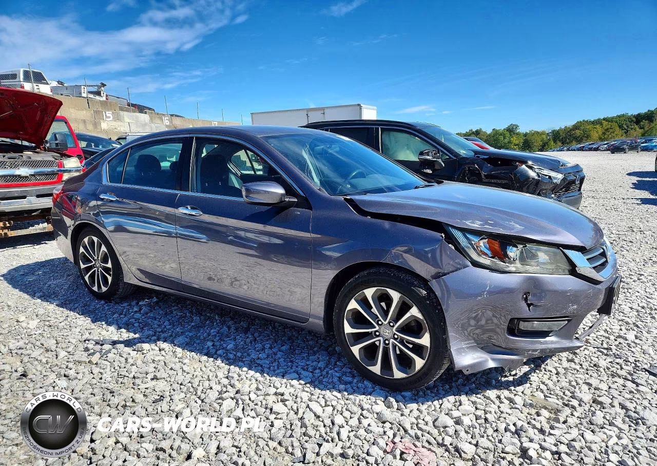 2015 Honda Accord Sport VIN:1HGCR2F57FA087207 - 4