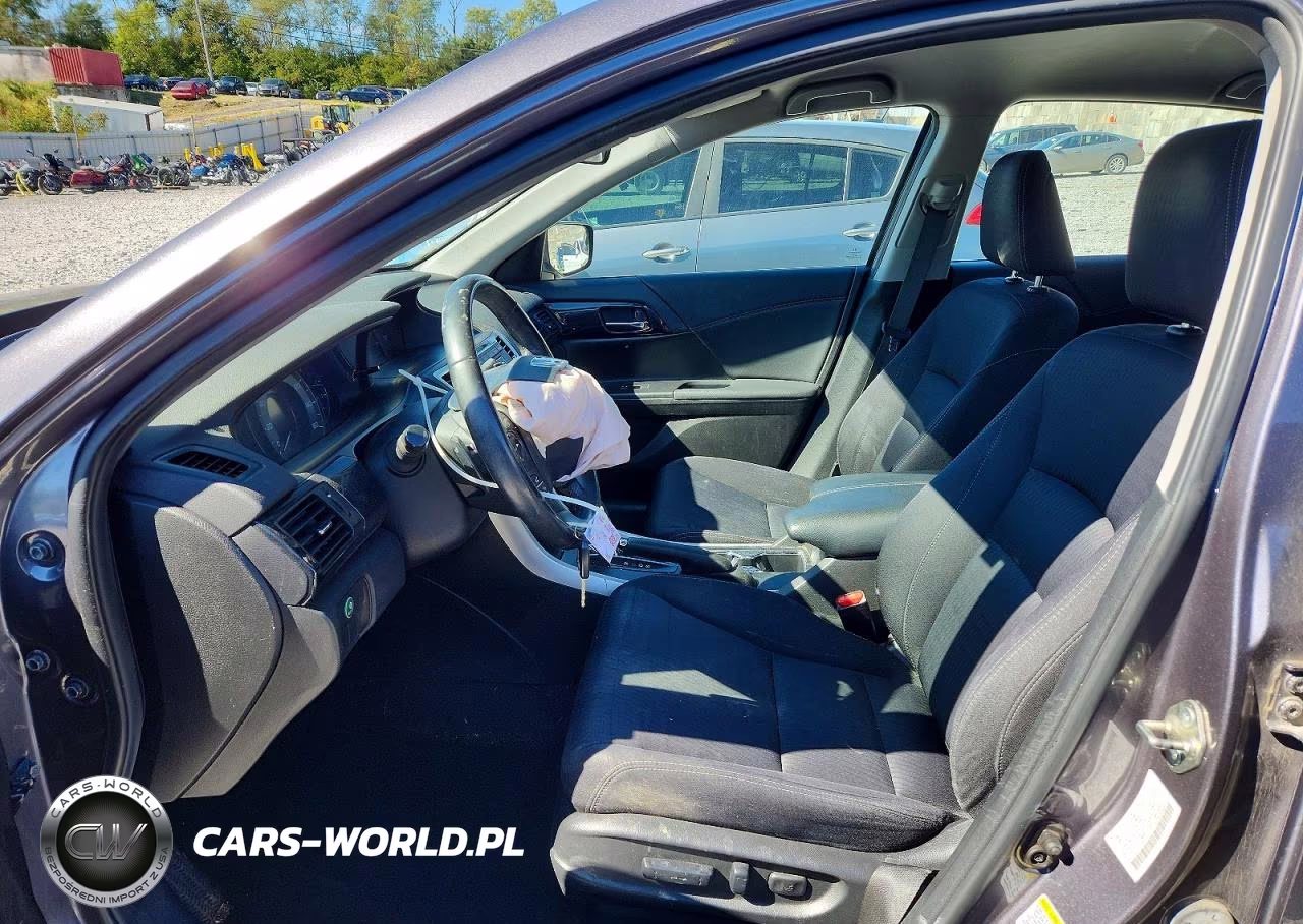 2015 Honda Accord Sport VIN:1HGCR2F57FA087207 - 7