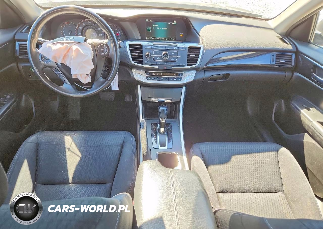 2015 Honda Accord Sport VIN:1HGCR2F57FA087207 - 8
