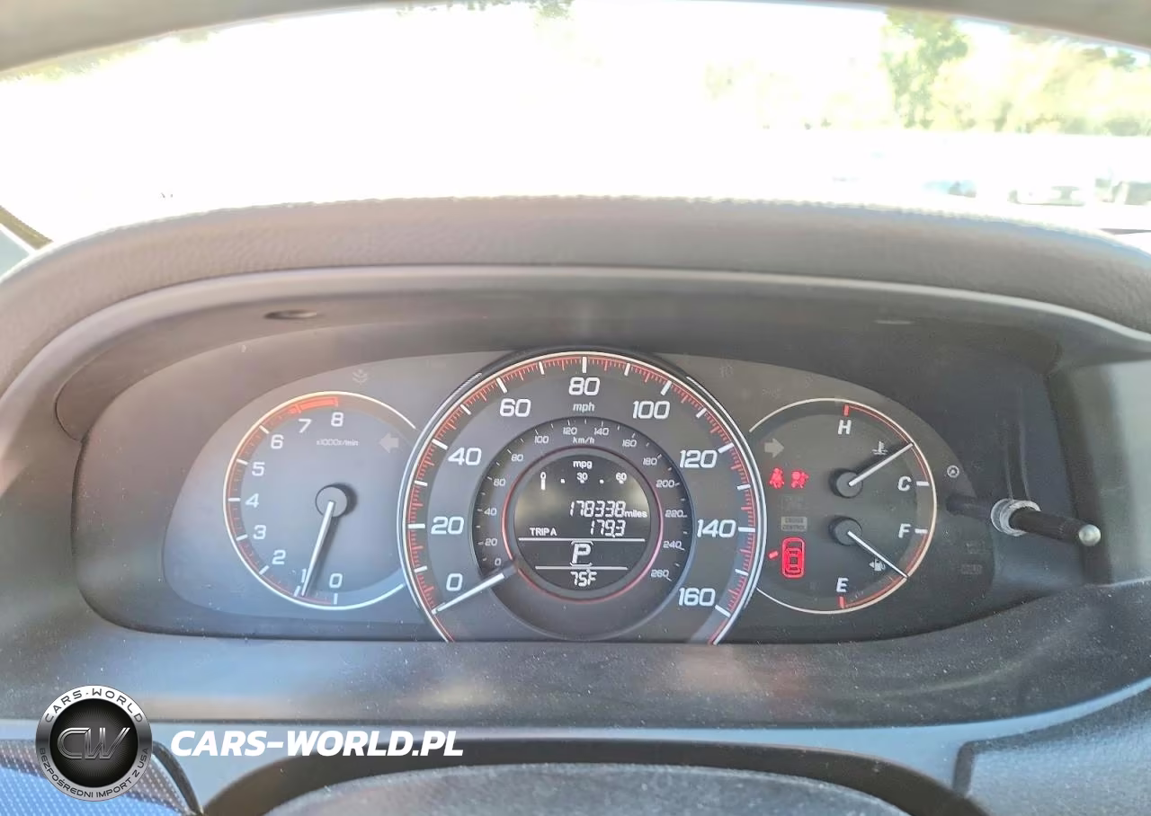 2015 Honda Accord Sport VIN:1HGCR2F57FA087207 - 9