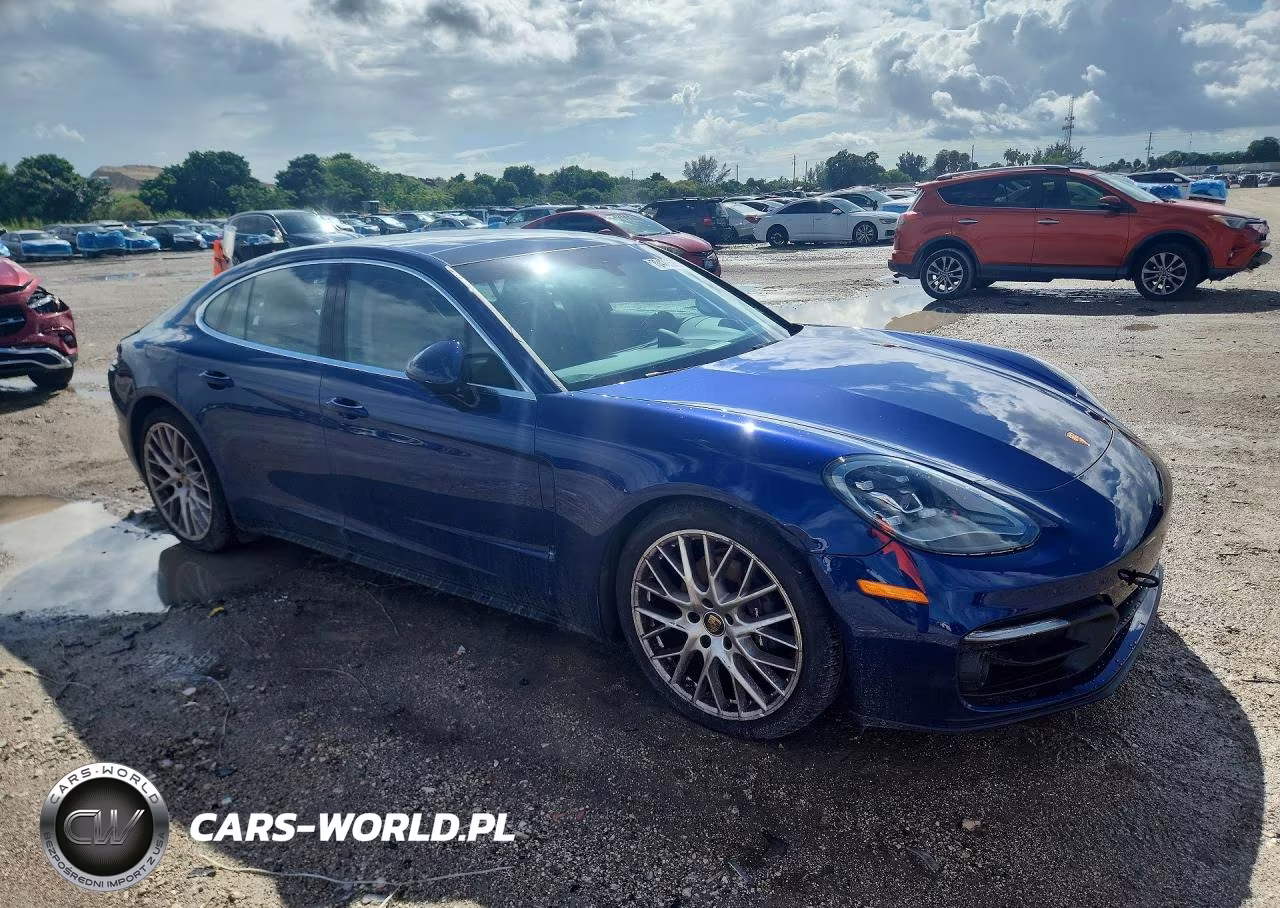 2023 Porsche Panamera Base VIN:WP0AJ2A75PL102606 - 4