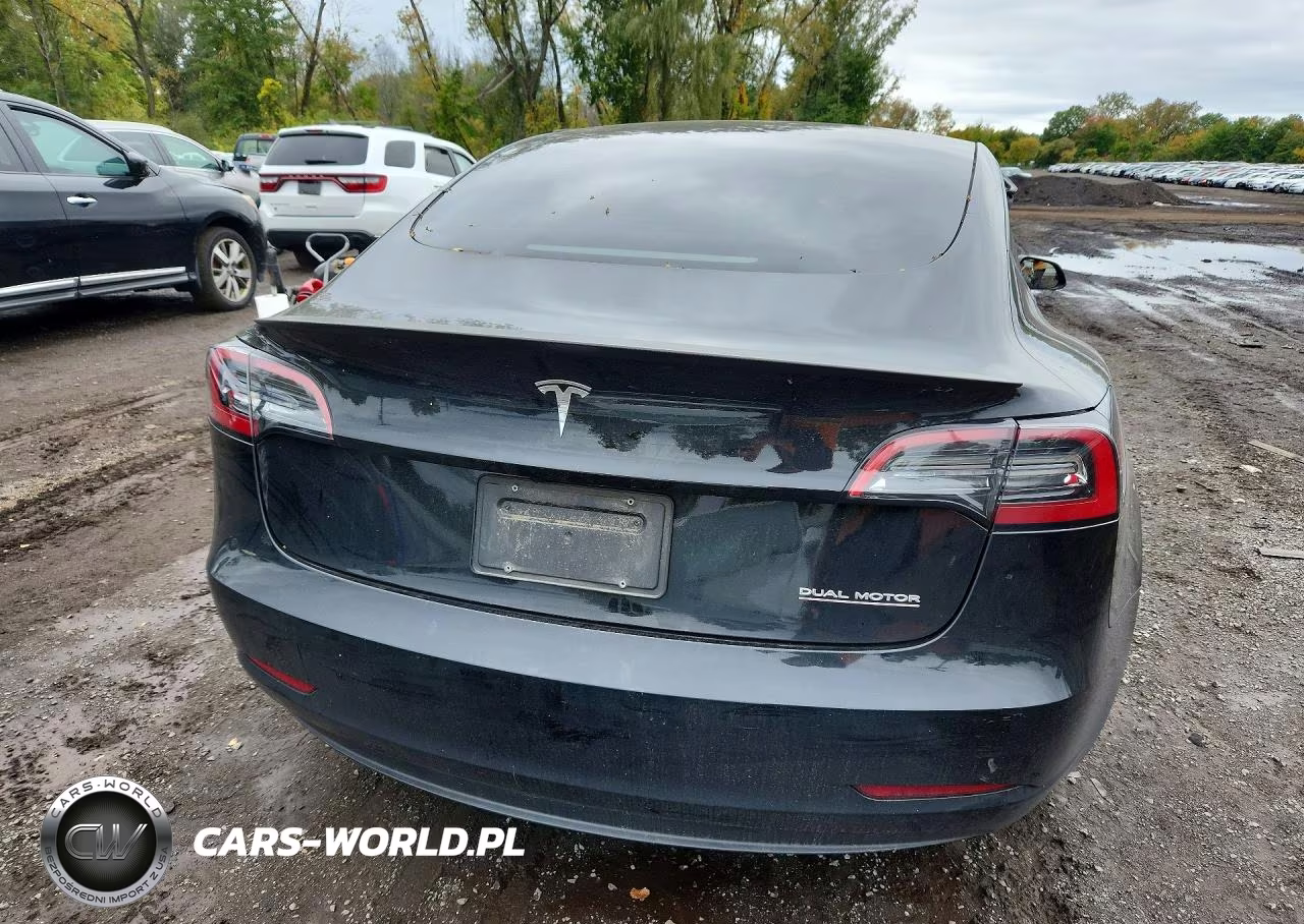 2023 Tesla Model 3 VIN:5YJ3E1EC9PF618064 - 6