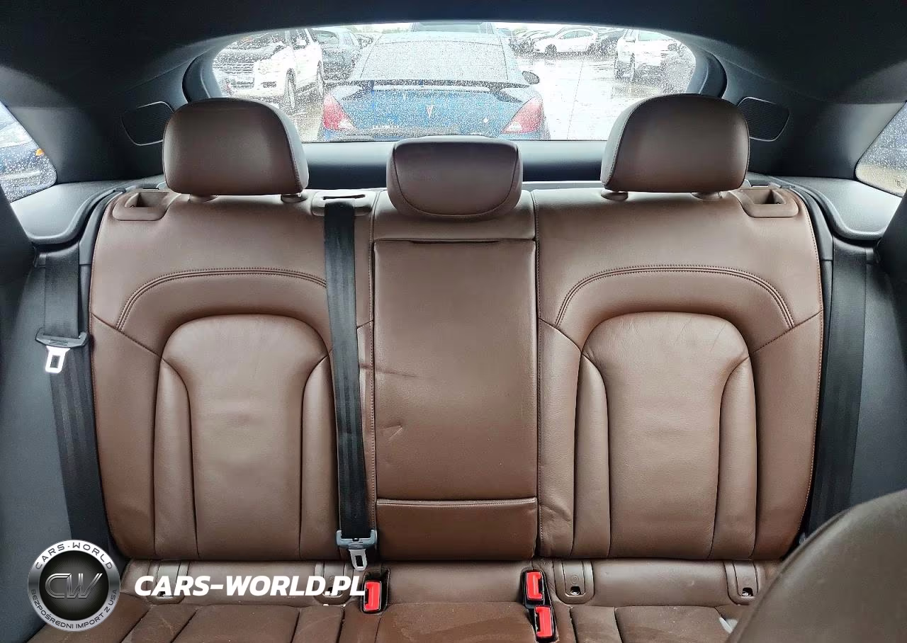 2018 Audi Q3 Premium Plus VIN:WA1JCCFS2JR014818 - 10
