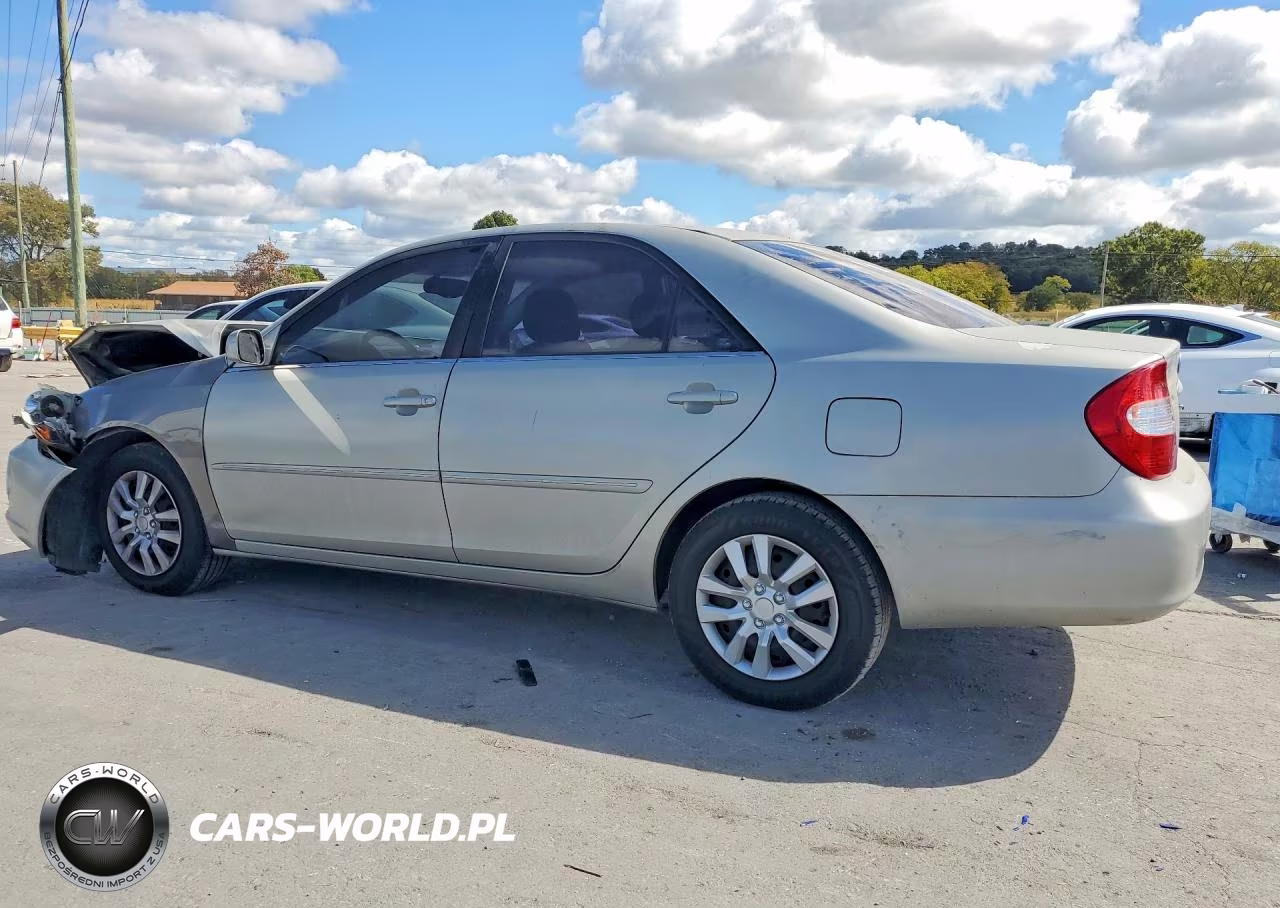 2002 Toyota Camry Xle VIN:4T1BE32K02U540918 - 2