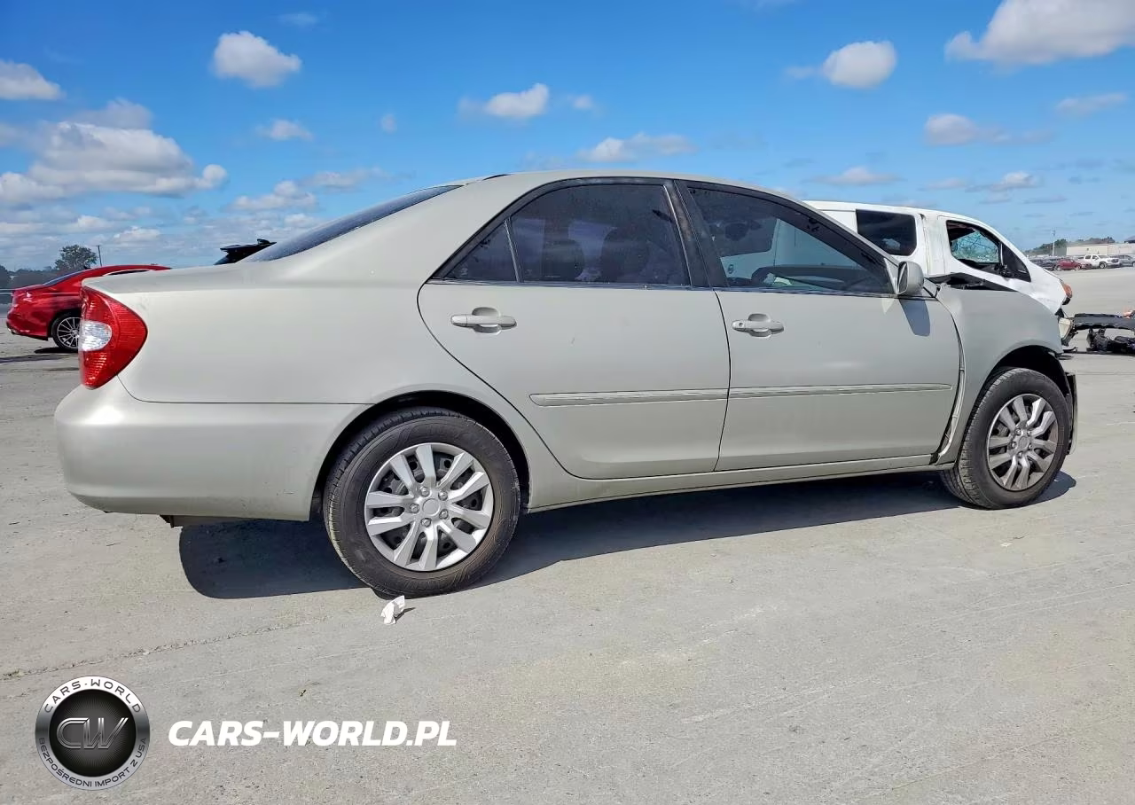 2002 Toyota Camry Xle VIN:4T1BE32K02U540918 - 3