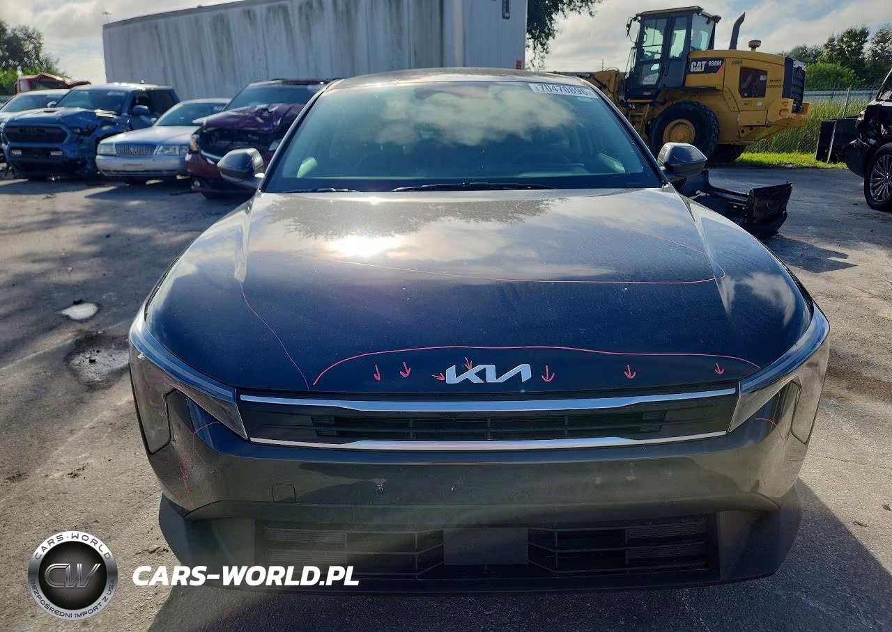 2025 Kia K4 VIN:3KPFT4DE8SE006637 - 5