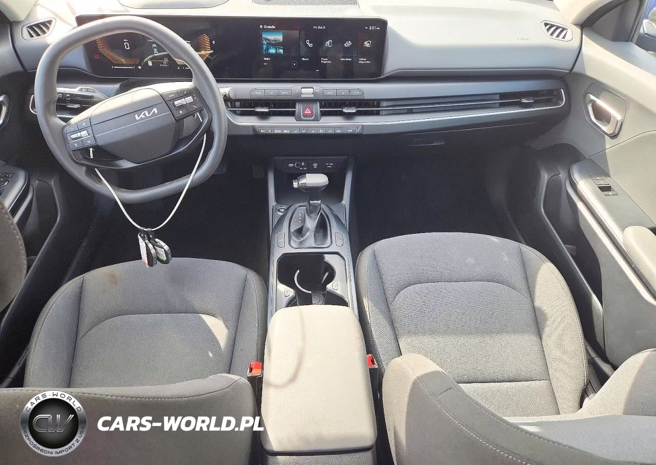 2025 Kia K4 VIN:3KPFT4DE8SE006637 - 8