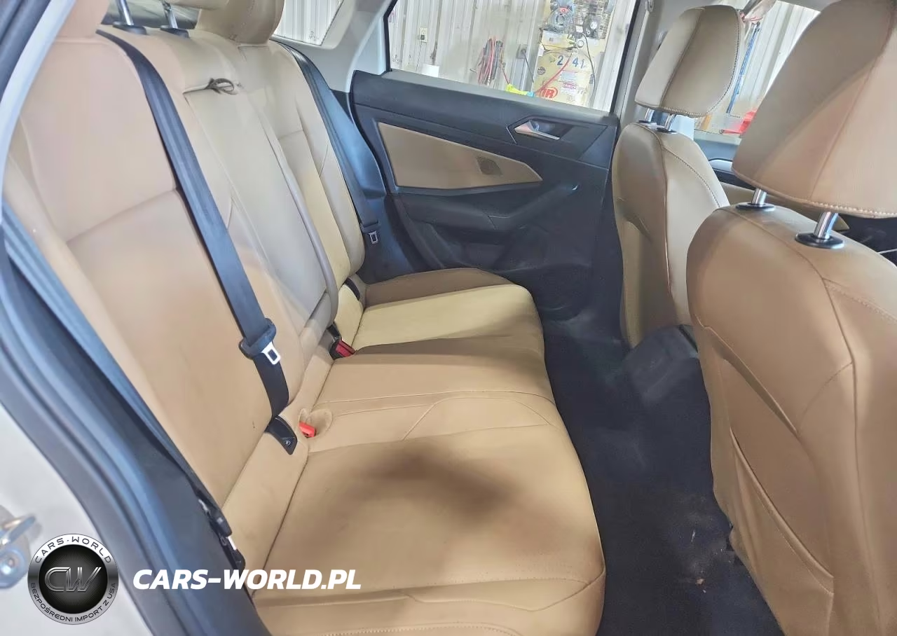2019 Volkswagen Jetta S VIN:3VWC57BU0KM235342 - 10