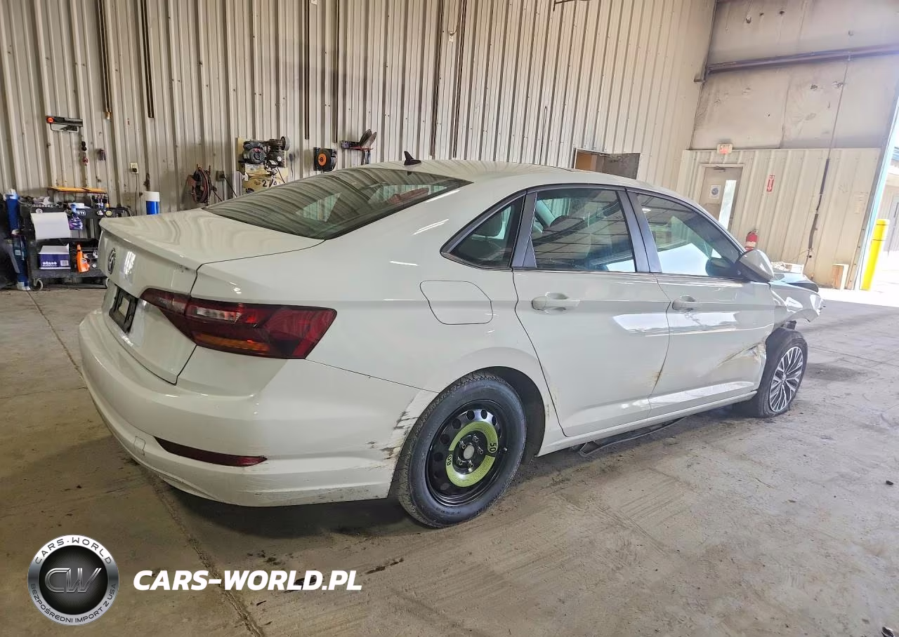 2019 Volkswagen Jetta S VIN:3VWC57BU0KM235342 - 3