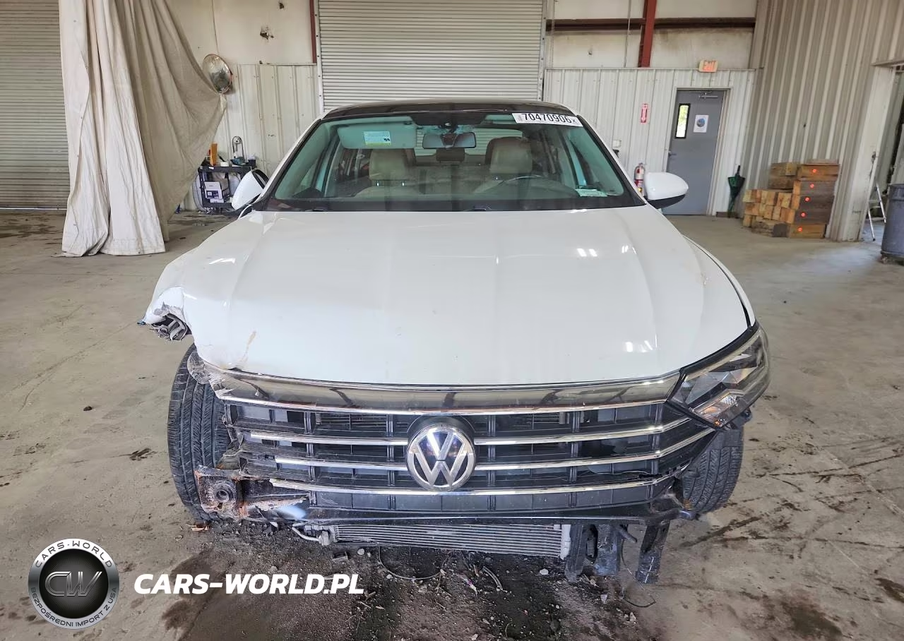 2019 Volkswagen Jetta S VIN:3VWC57BU0KM235342 - 5