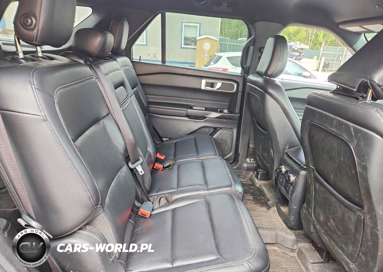 2020 Ford Explorer Xlt VIN:1FMSK8DH5LGC18833 - 11
