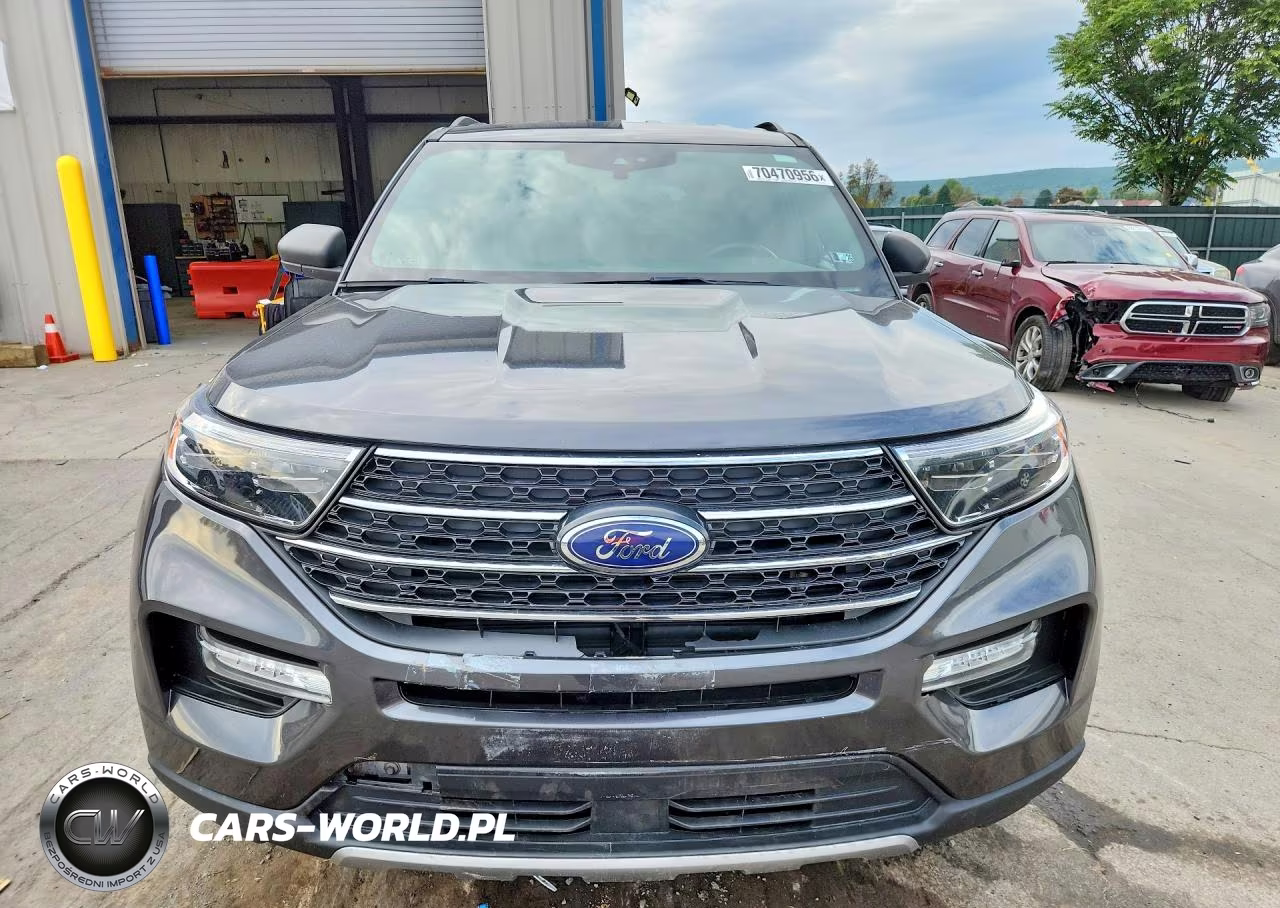 2020 Ford Explorer Xlt VIN:1FMSK8DH5LGC18833 - 5