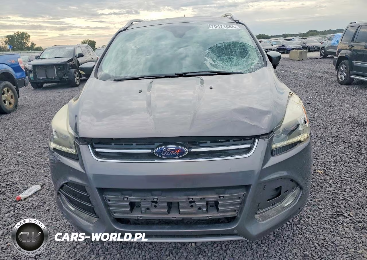 2014 Ford Escape Titanium VIN:1FMCU0J96EUB15681 - 5