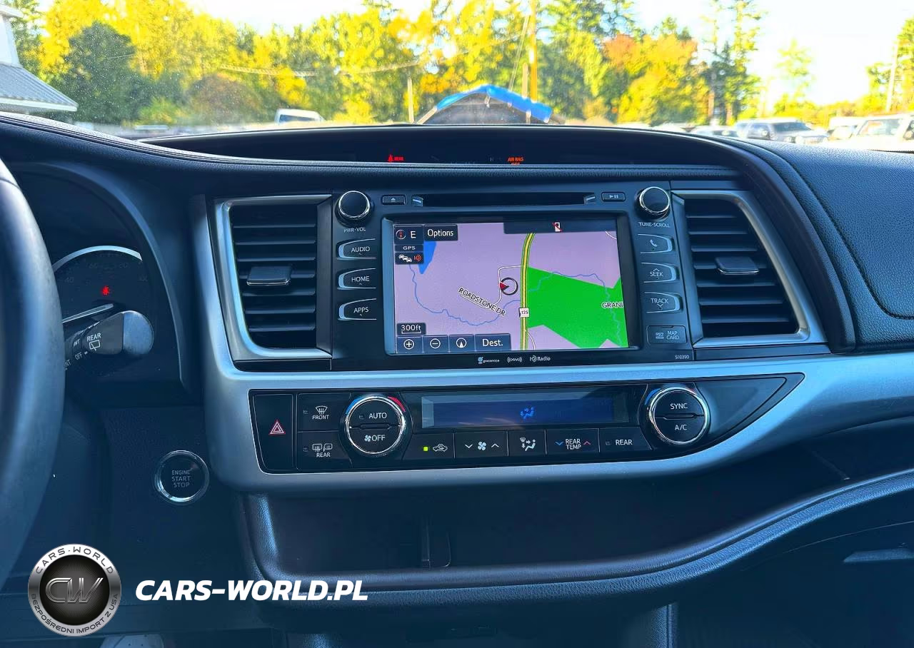 2019 Toyota Highlander Xle VIN:5TDJZRFH7KS970522 - 12