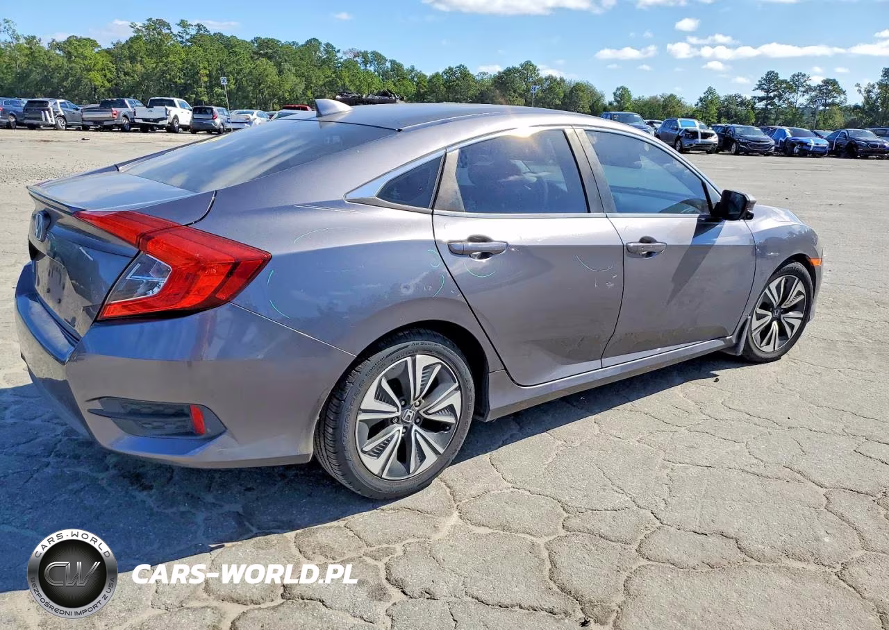 2017 Honda Civic Ex VIN:19XFC1F33HE007357 - 3