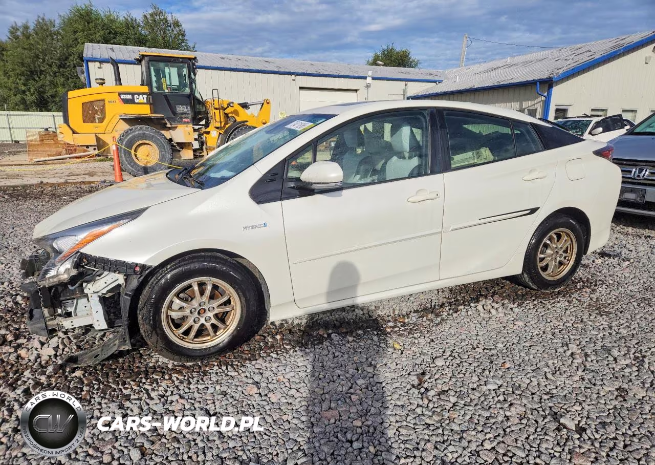 2016 Toyota Prius Four