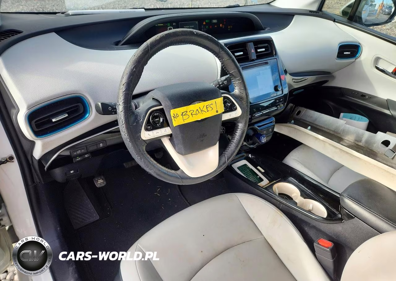 2016 Toyota Prius Four VIN:JTDKARFU0G3026613 - 8