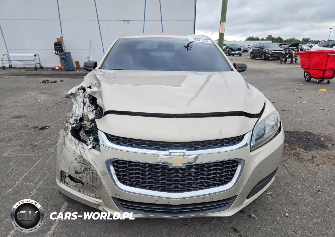 2015 Chevrolet Malibu Ls VIN:1G11B5SL2FF347976 - 5