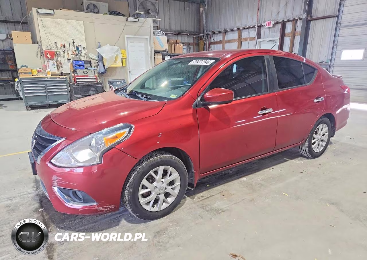 2018 Nissan Versa Sv