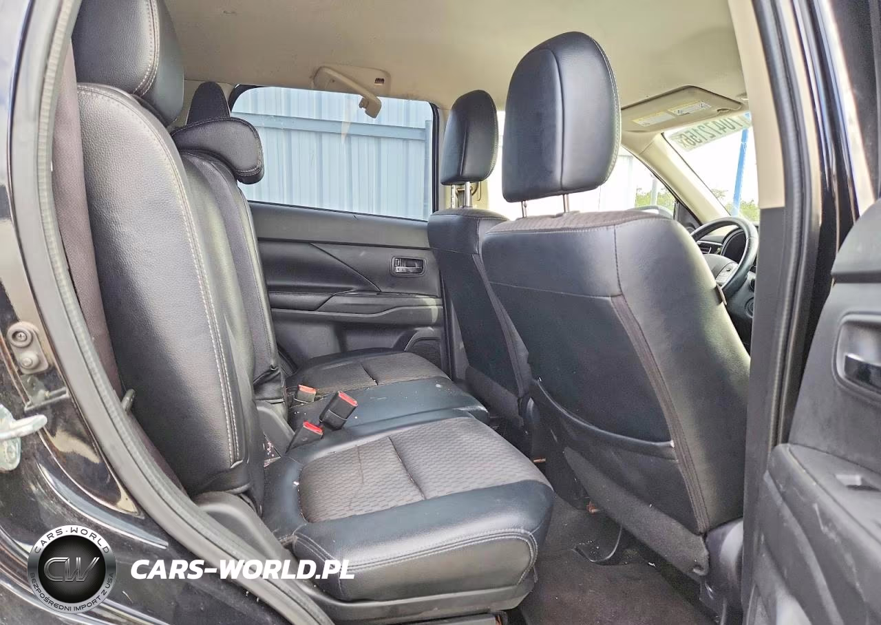 2015 Mitsubishi Outlander Se VIN:JA4AD3A3XFZ013632 - 10