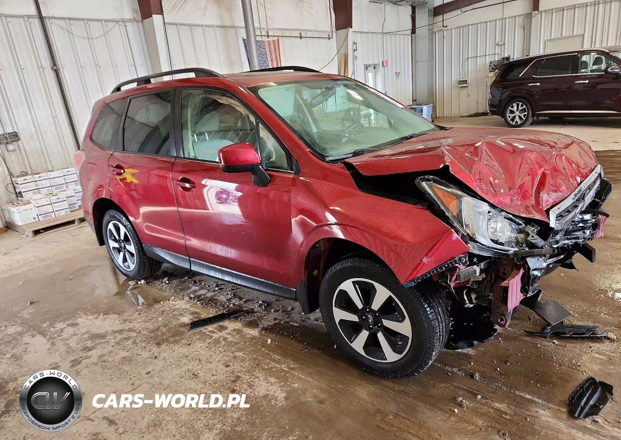 2018 Subaru Forester 2.5I Premium VIN:JF2SJAEC6JG478898 - 4