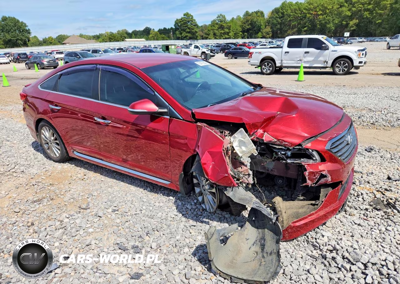 2015 Hyundai Sonata Limited VIN:5NPE34AFXFH203934 - 4