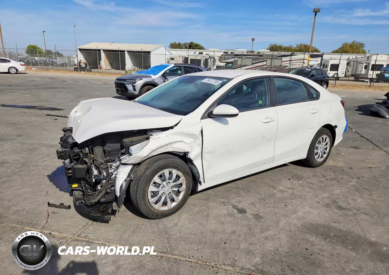 2024 Kia Forte Lx VIN:3KPF24AD6RE699118 - 1