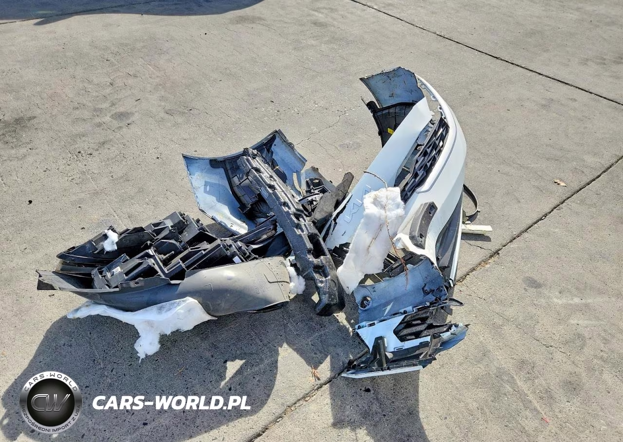 2024 Kia Forte Lx VIN:3KPF24AD6RE699118 - 12