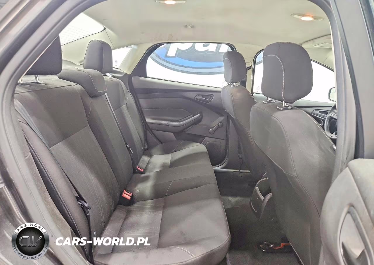 2017 Ford Focus S VIN:1FADP3E24HL235963 - 10
