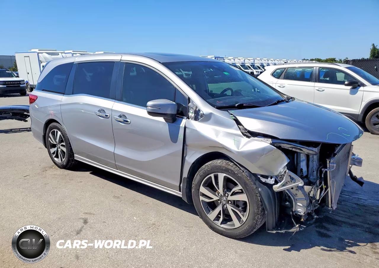 2022 Honda Odyssey Touring VIN:5FNRL6H85NB023343 - 4