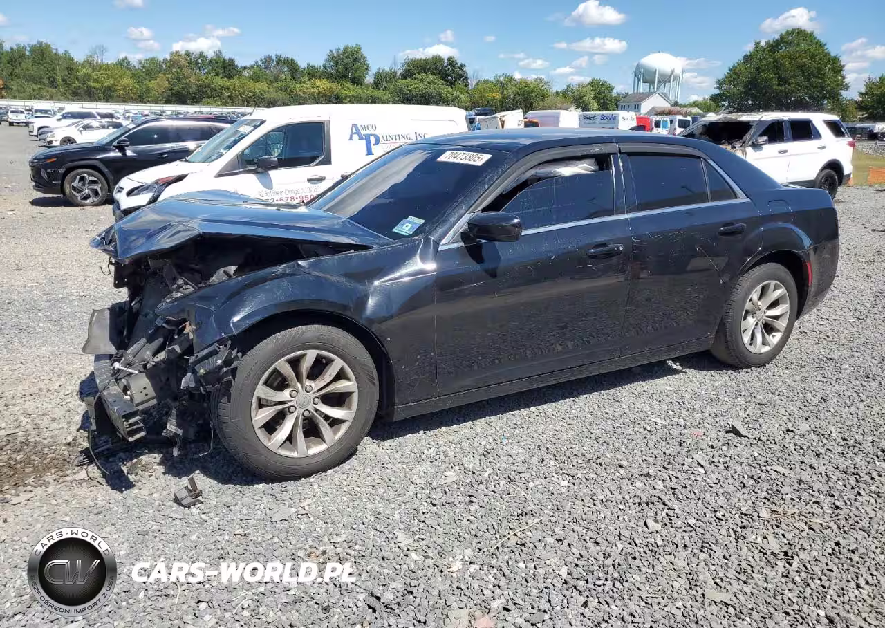 2015 Chrysler 300 Limited