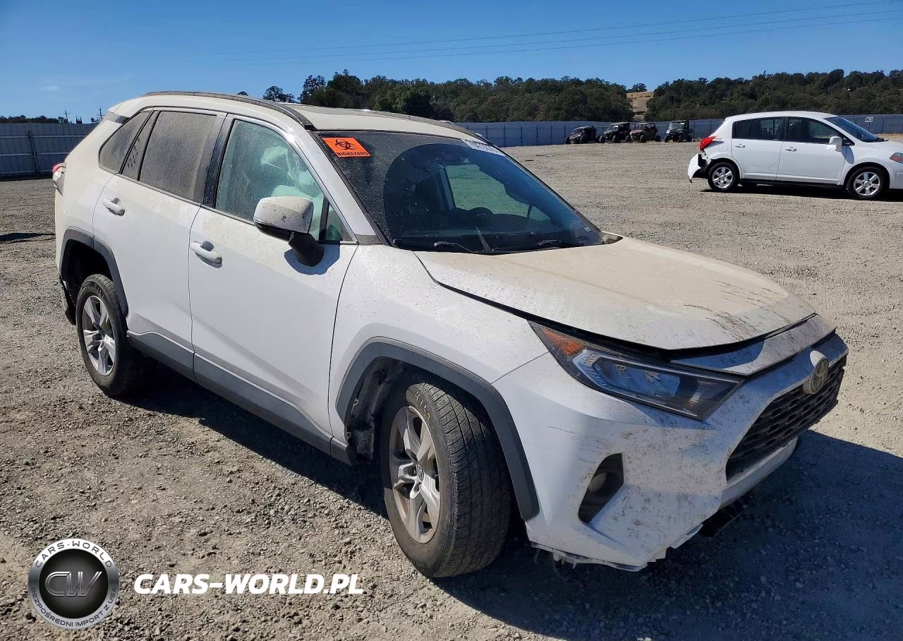 2021 Toyota Rav4 Xle VIN:2T3P1RFV8MC246817 - 4