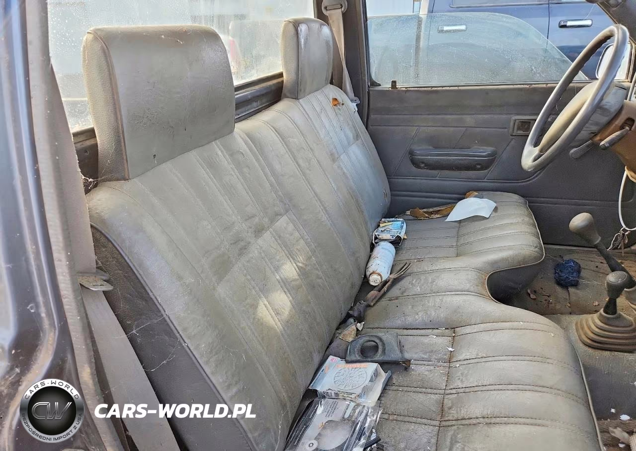 1992 Toyota Pickup Deluxe VIN:JT4RN01P9N0034076 - 10