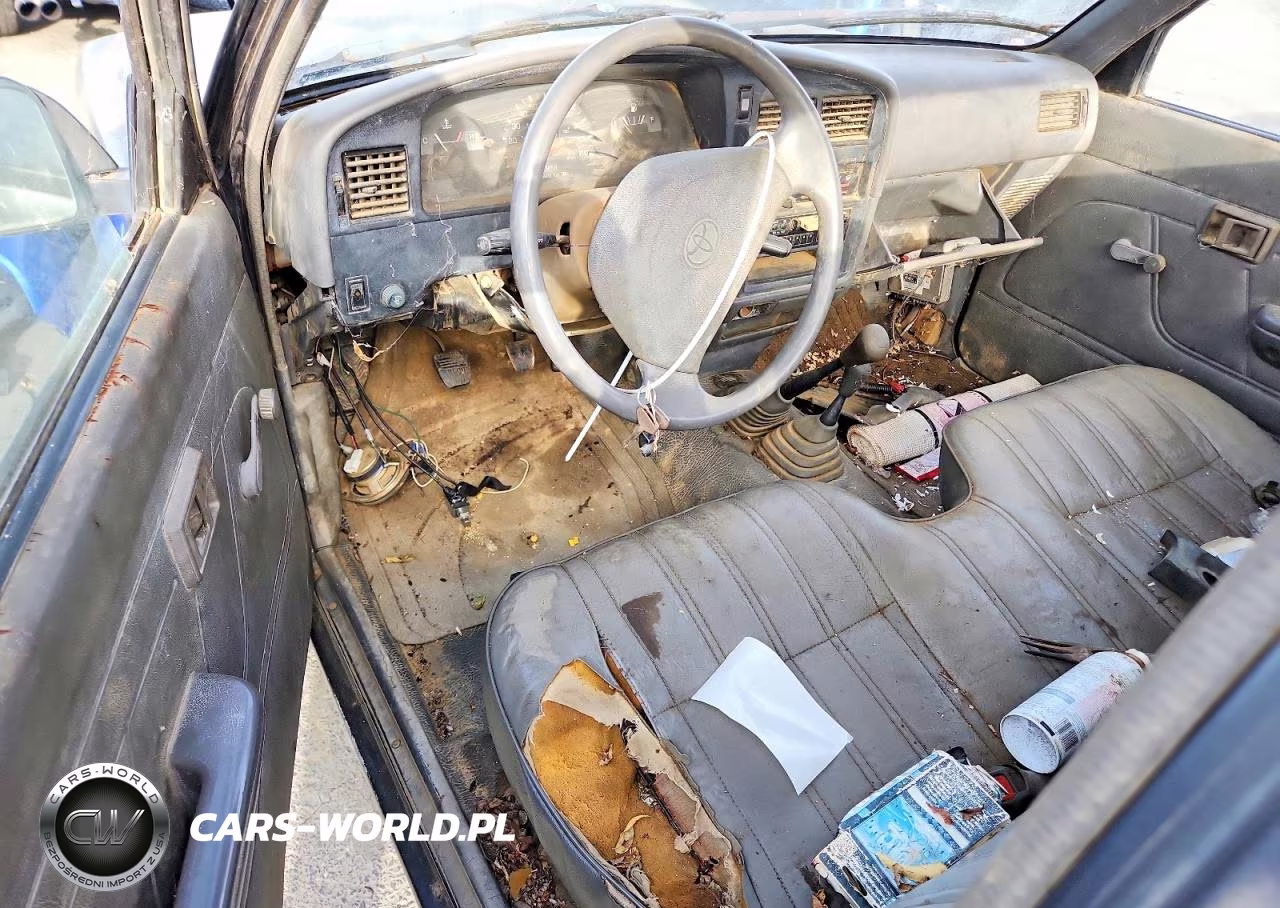 1992 Toyota Pickup Deluxe VIN:JT4RN01P9N0034076 - 8
