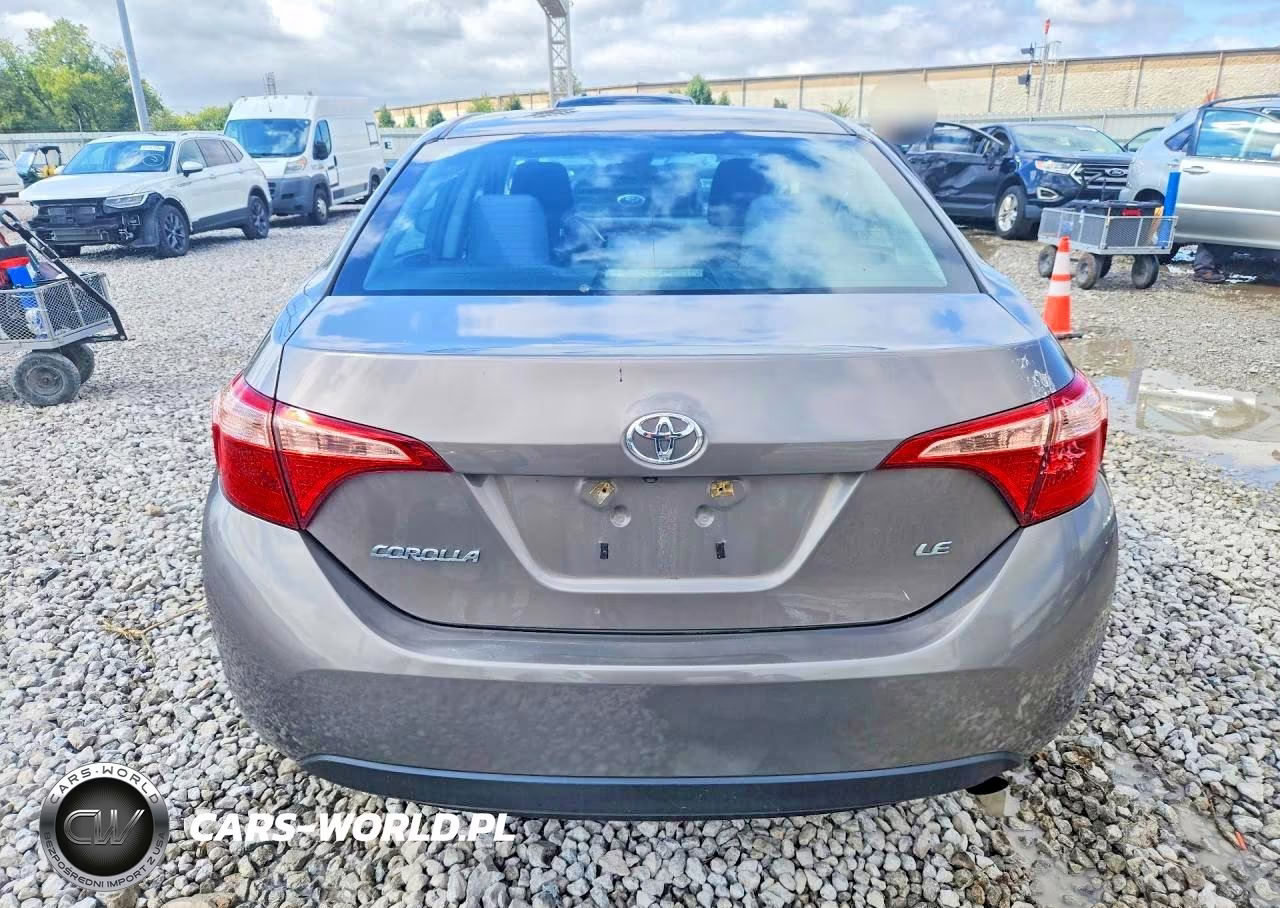 2017 Toyota Corolla Le VIN:2T1BURHE2HC865913 - 6