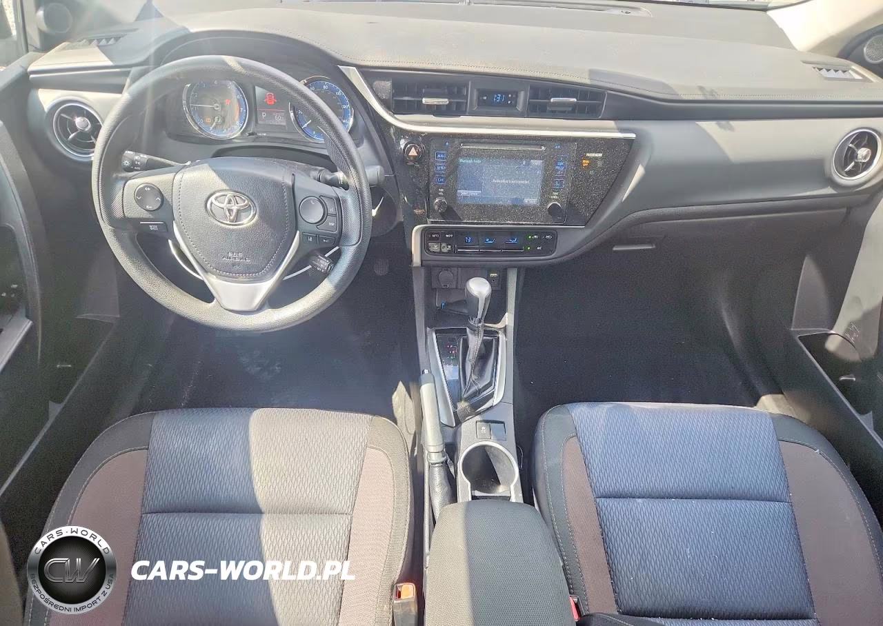 2017 Toyota Corolla Le VIN:2T1BURHE2HC865913 - 8