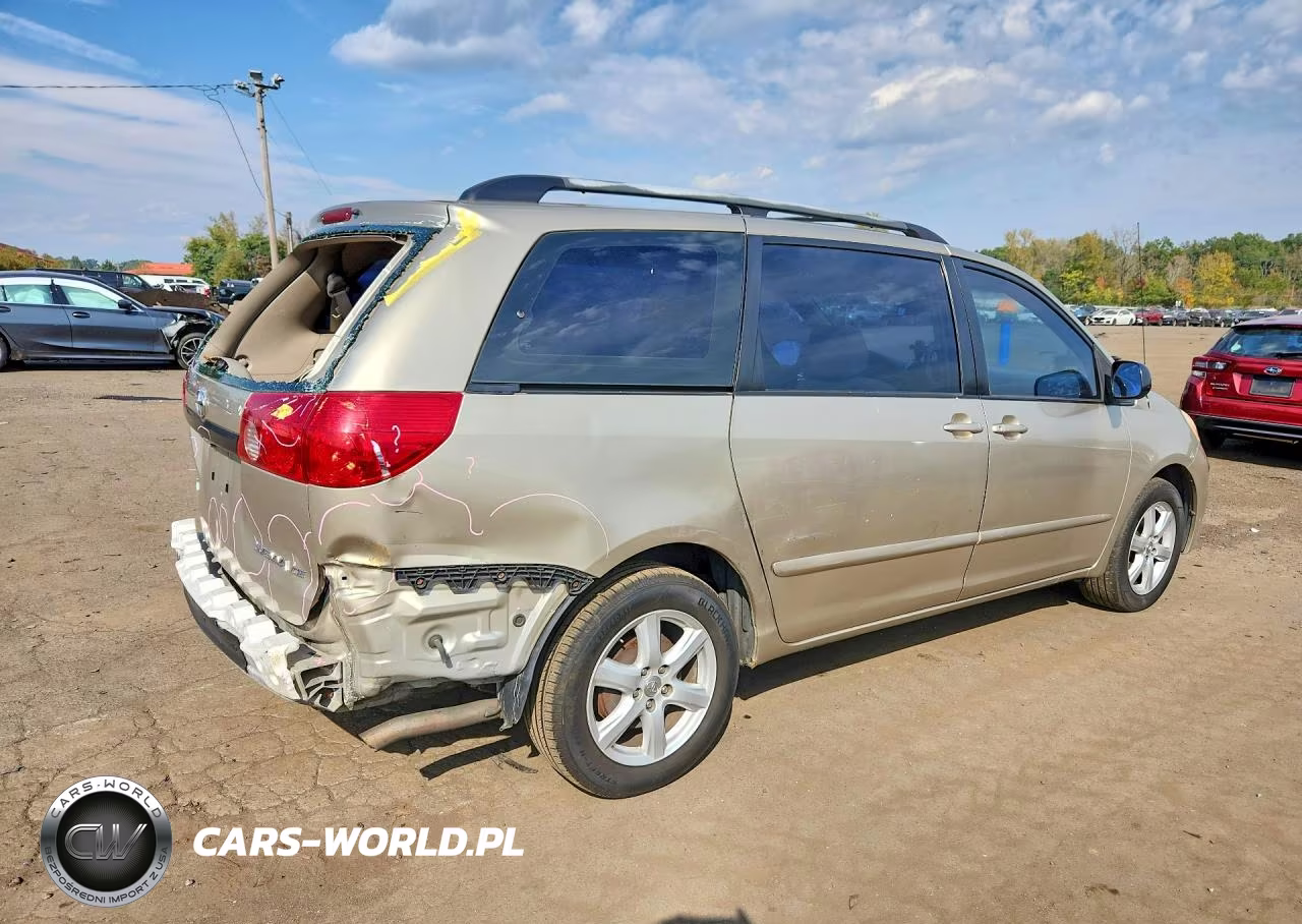 2007 Toyota Sienna Ce 7-Passenger VIN:5TDZK23C07S096013 - 3