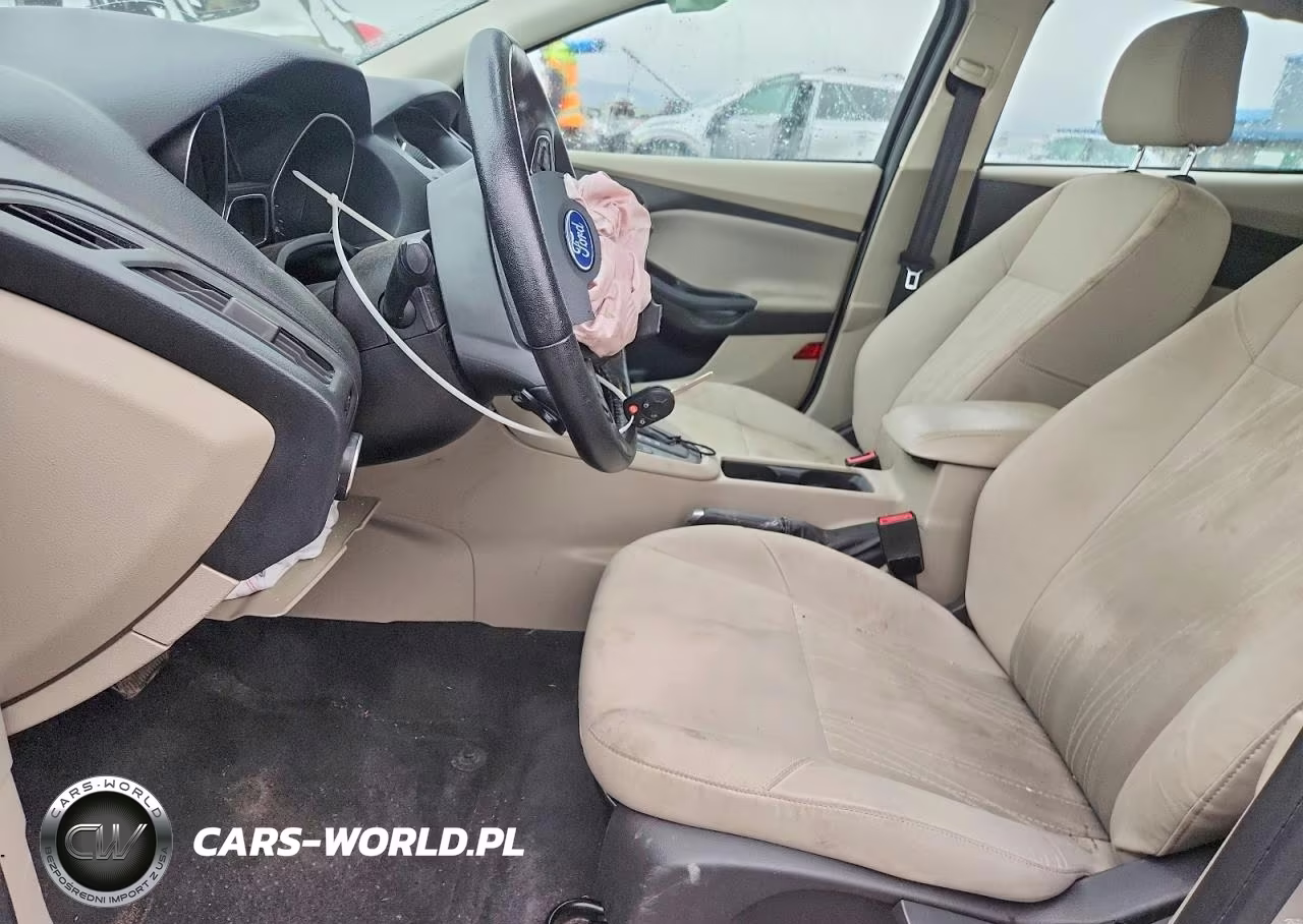 2015 Ford Focus Se VIN:1FADP3K2XFL324115 - 7