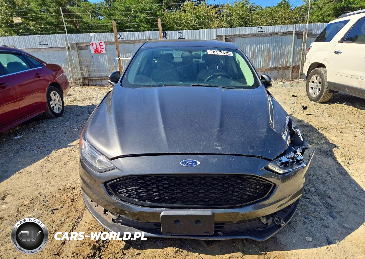 2018 Ford Fusion S Hybrid VIN:3FA6P0UU6JR122243 - 5