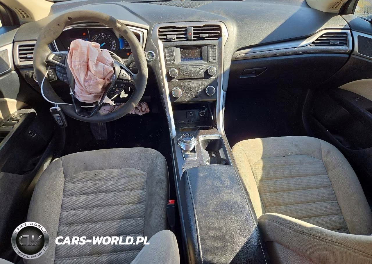 2018 Ford Fusion S Hybrid VIN:3FA6P0UU6JR122243 - 8
