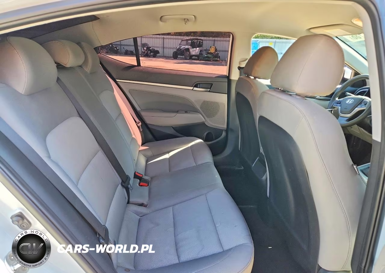 2017 Hyundai Elantra Se VIN:5NPD84LF5HH160469 - 10