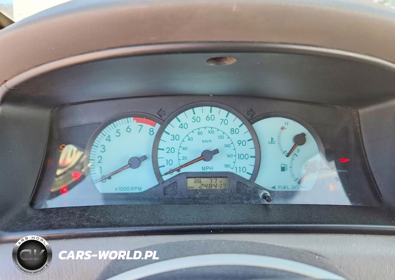 2003 Toyota Corolla Le VIN:JTDBR32E130049656 - 9