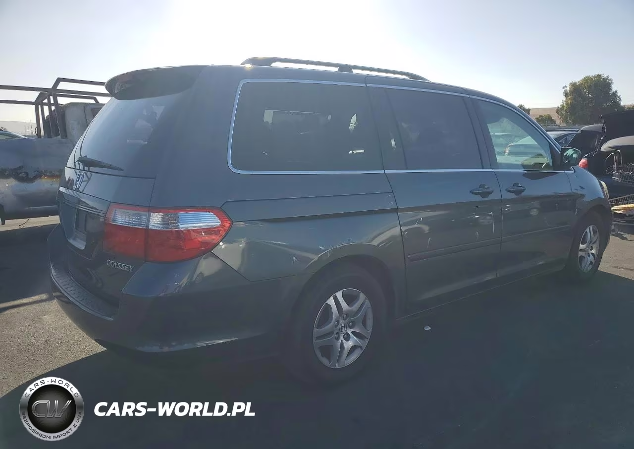 2005 Honda Odyssey Exl VIN:5FNRL38785B115679 - 3
