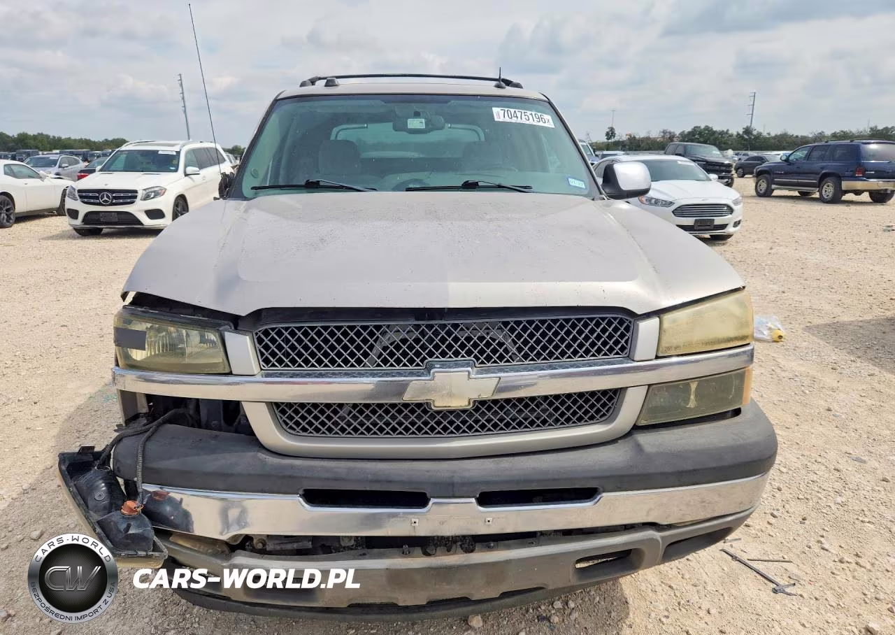 2005 Chevrolet Avalanche C1500 VIN:3GNEC12Z55G209579 - 5