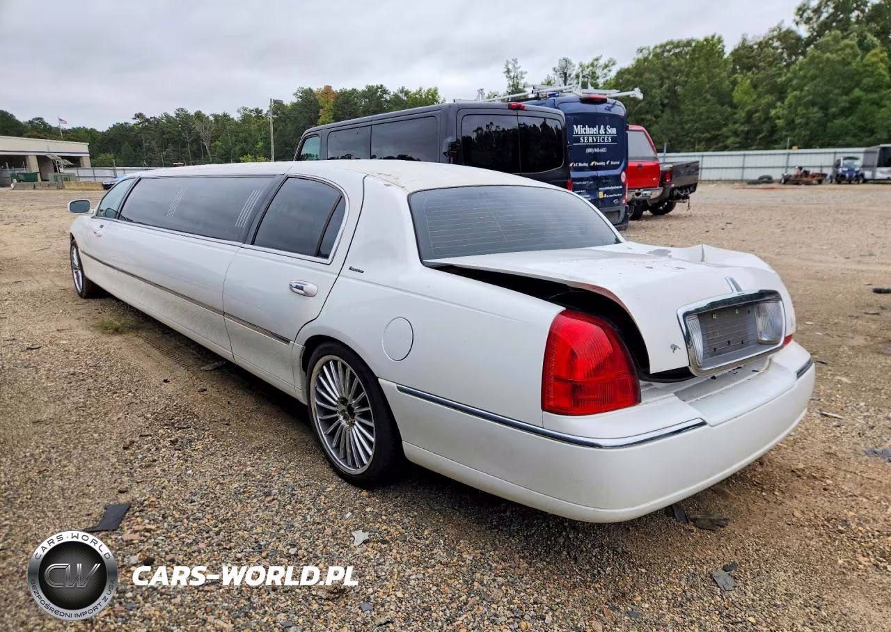 2007 Lincoln Town Car Executive VIN:1L1FM88W07Y604372 - 2
