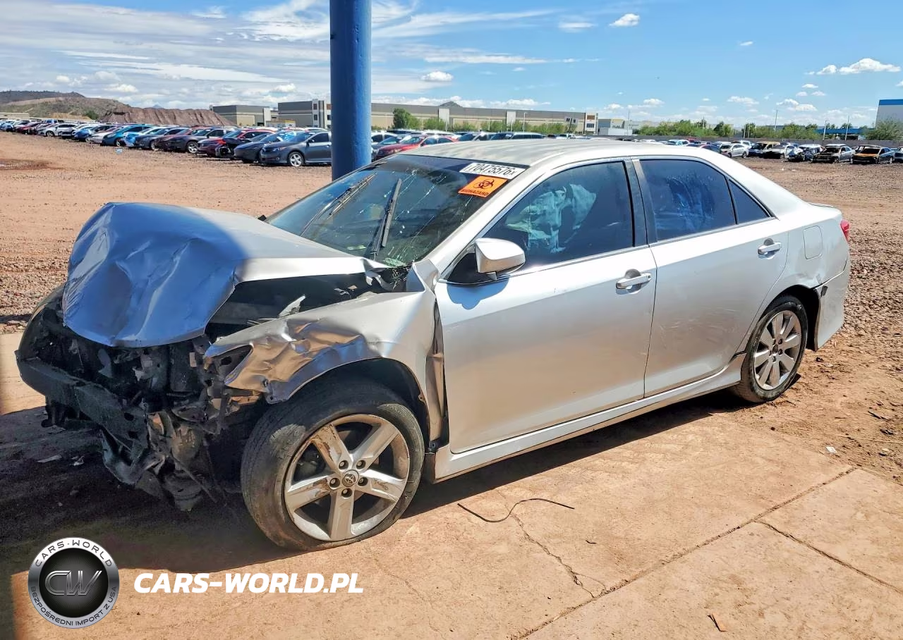 2012 Toyota Camray – zdjęcie 1 z 12