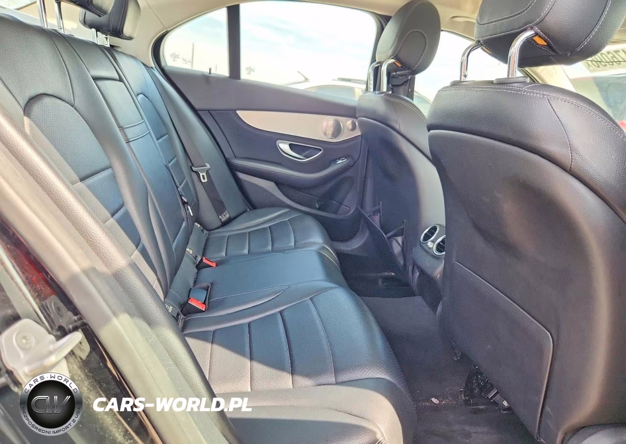 2015 Mercedes-Benz C 300 4Matic VIN:55SWF4KB1FU027389 - 10