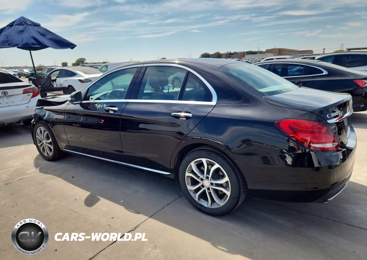 2015 Mercedes-Benz C 300 4Matic VIN:55SWF4KB1FU027389 - 2